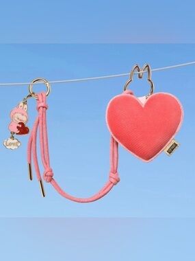 Authentic POP MART SECRET HEART ❤️❤️New in Box